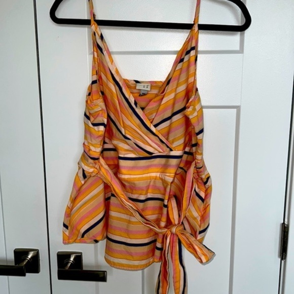 Wrapped striped tank - Picture 1 of 2